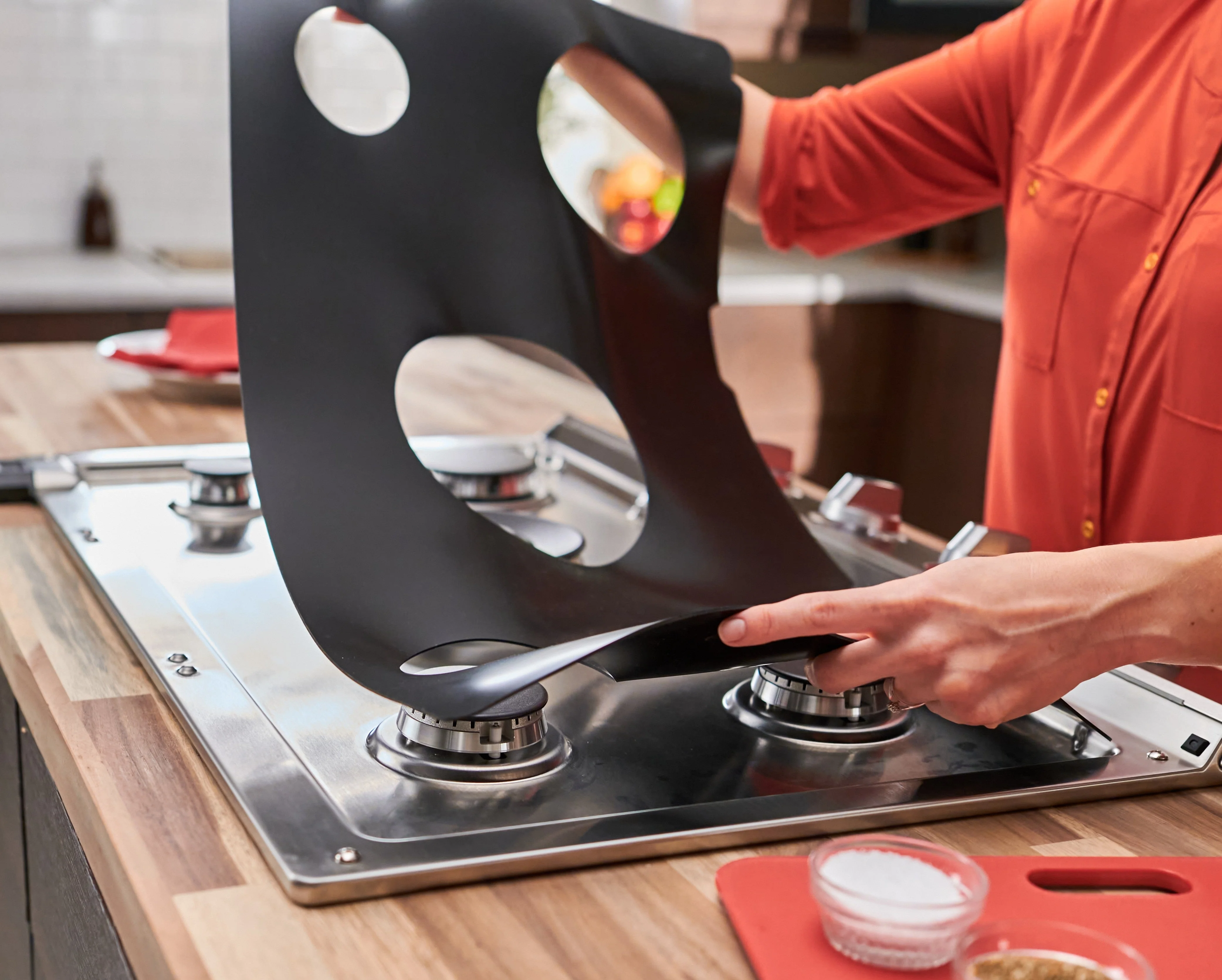 Electrolux StoveGuard Grip | Silicone Stove Protector #699 - Image 5